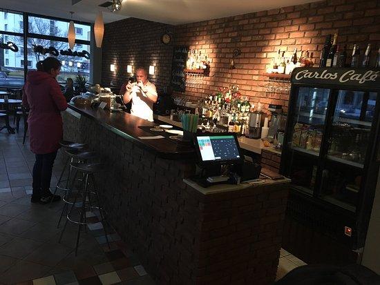 Carlos Café